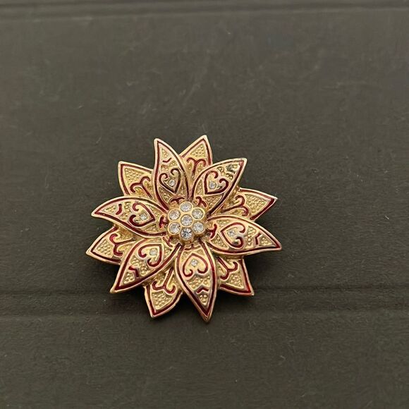 Vintage Gold Tone Flower Brooch with Red Enamel and Center Rhinestones. WA172 - Picture 1 of 3